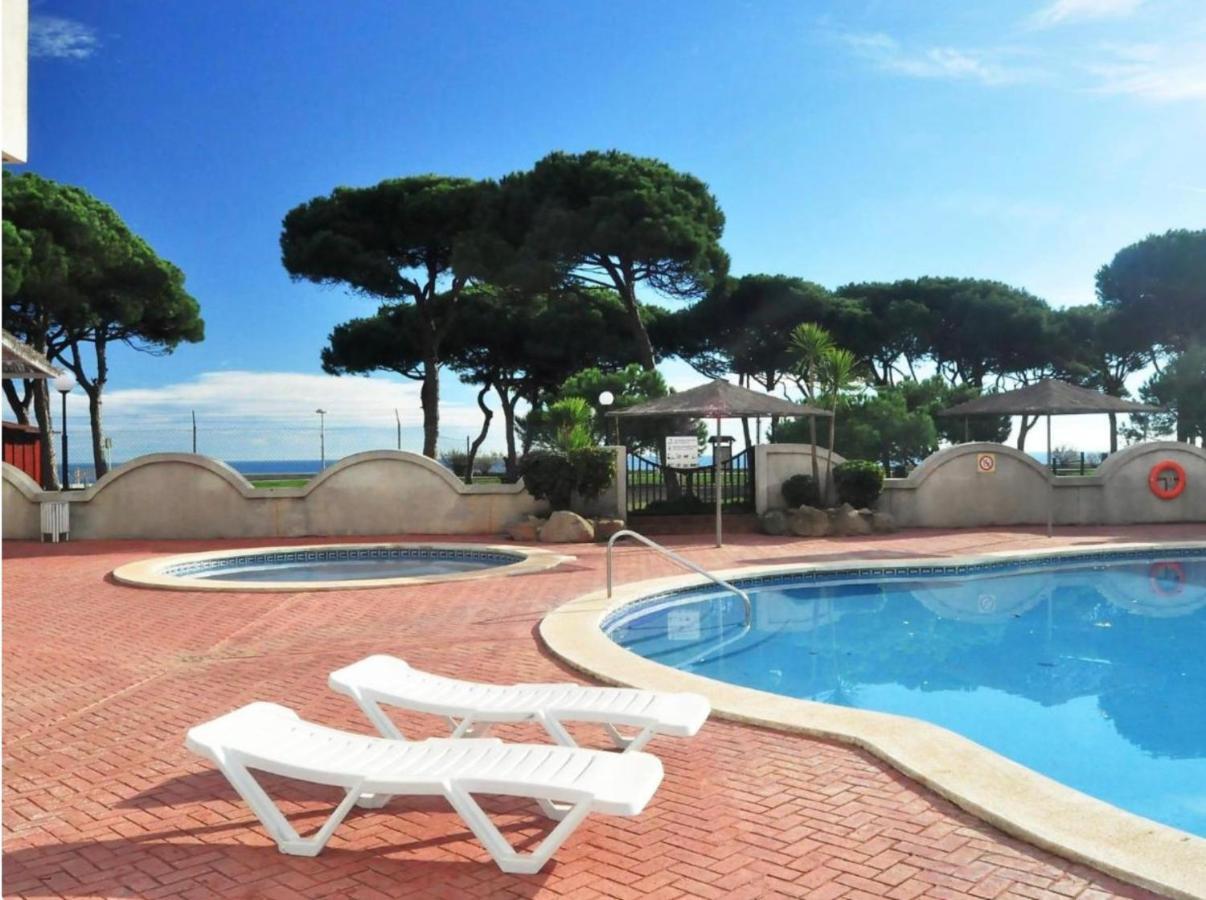 Apartment Direkt Am Strand Blanes Exterior photo